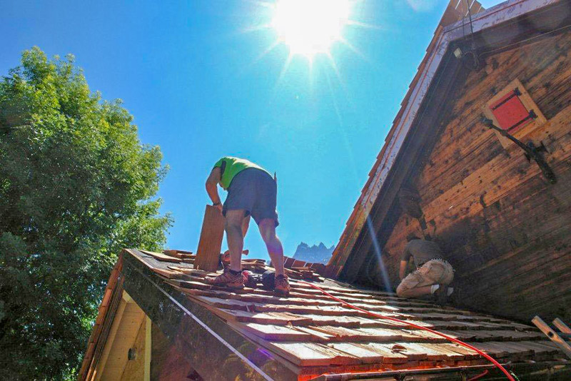 PN BOIS rénovation charpente couverture zinguerie à Marnaz